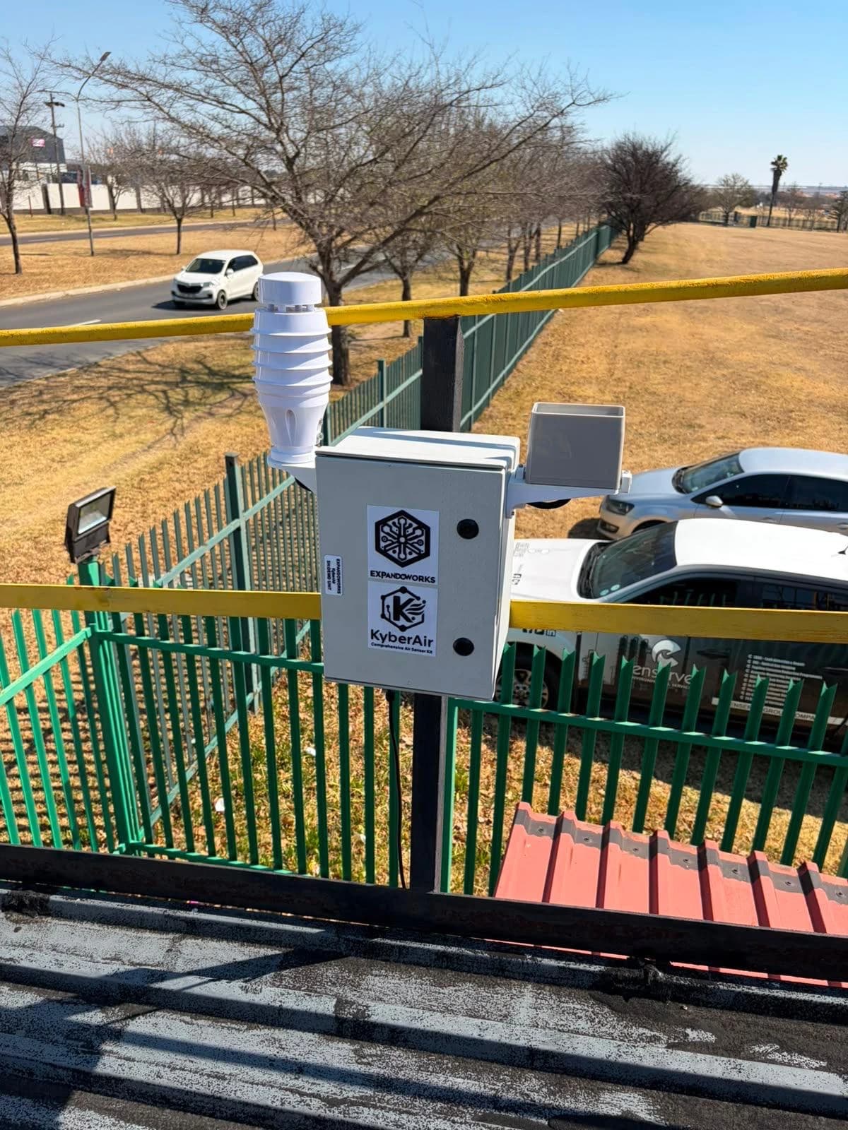 KyberAir unit mounted beside a rooftop railing